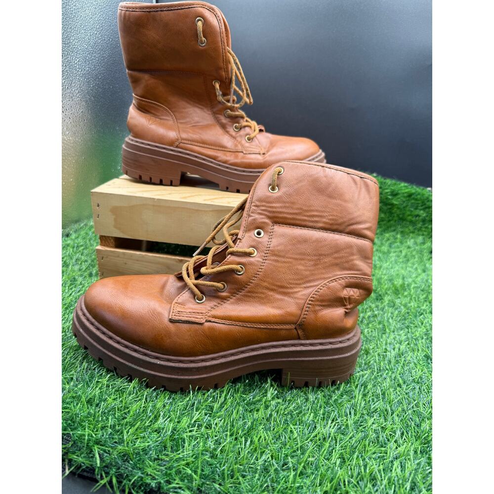 Rock & Candy- Brown Leather- Combat Boots- Size 7.5W